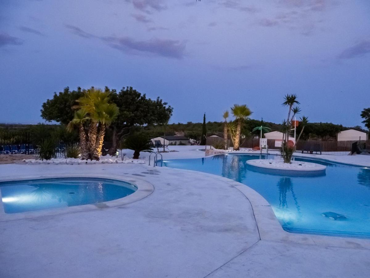 Camping L'Orangeraie Calig Ngoại thất bức ảnh